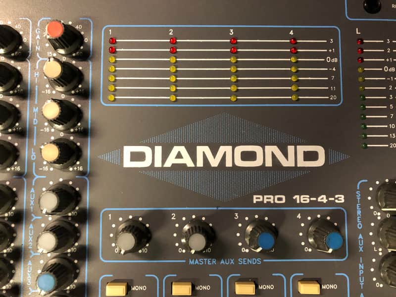 Diamond Studiomaster Pro 16-4-3 Analog Mixer with Unitec Hard Case image 1