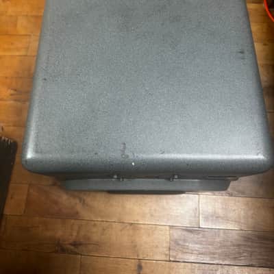 KRK Model 9000B 2-Way 9" Passive Studio Monitors (Single Speaker)- Gray image 4