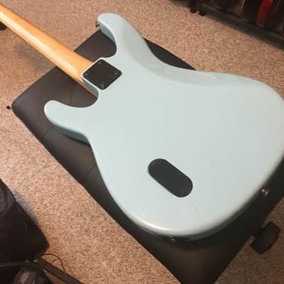 Peavey Forum - Powder Blue image 16