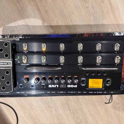 Line 6 POD X3 Live Multi-Effect and Amp Modeler 2007 - 2011 - Black image 6