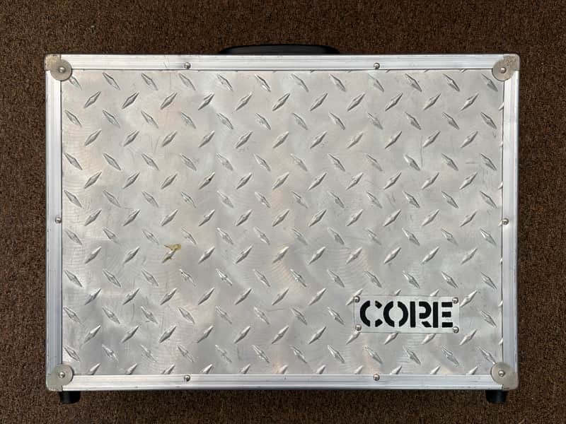 Core Equipment Pedalboard/Case 11.5"x17" - Diamond Plate image 1
