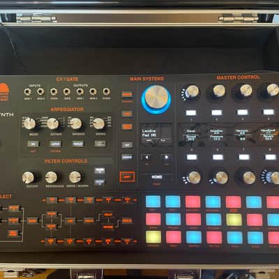 ASM Hydrasynth Desktop Synthesiser + Decksaver + Flightcase + extras image 1