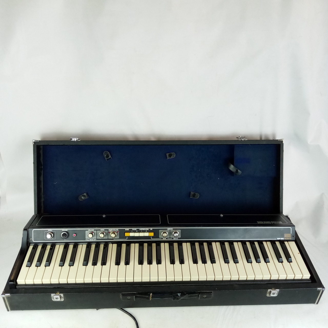 Roland EP-30 61-Key Electronic Piano Vintage 70s Hard Case Keyboard Touch-Sens. — main photograph