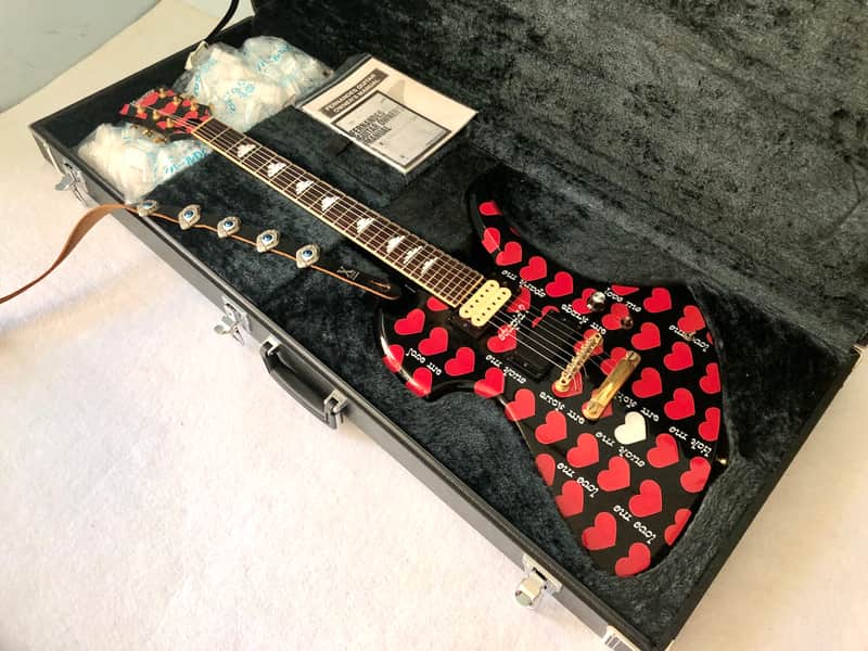 🧧SALE!🧧🖤 Hide black heart ♥️ PSYCHOVISION Fernandes Burny hide Model Memorial Mockingbird MG-155 BK 黑心 松本秀人 結他 吉他 guitar 。 Yellow Heart be@rbrick 黑心 HEADWAX hide MUSEUM Since 2000 MG Jr HY 450x 420s 165x 180 70 280 360 X japan 黃心 Green heart 🩵👑🎇🕊️ image 1