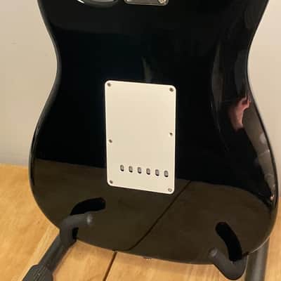 Fender Jimi Hendrix Artist Series Signature Stratocaster 2016 - 2018 - Black image 4