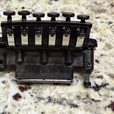 Ibanez Edge Tremolo Bridge - Black image 5