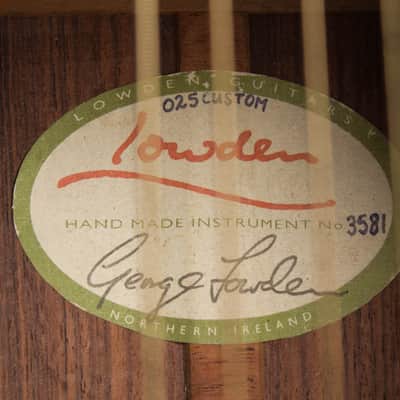 Lowden  O-25 Custom Flat Top Acoustic Guitar (1992), ser. #003581, black tolex hard shell case. image 12