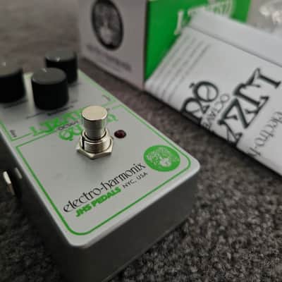 Electro-Harmonix / JHS Nano Lizard Queen Octave Fuzz 2023 - Present - Silver / Green image 2