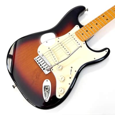 Fender Stratocaster American Deluxe V Neck 2011 Sunburst image 4
