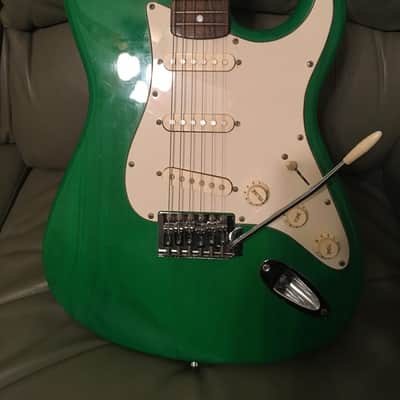 Johnson by Axl JS-800 Strat Copy Green image 3