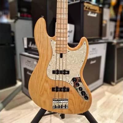SIRE  - MARCUS MILLER V7 SWAMP ASH + HOUSSE + SANGLE+STAND image 3