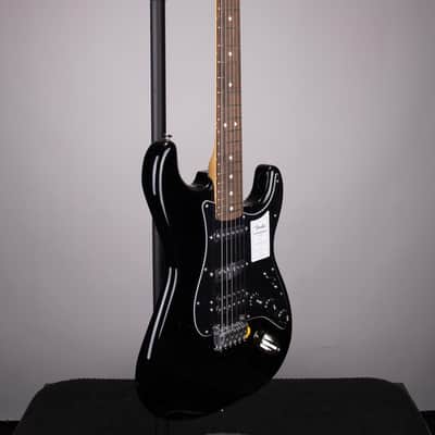 Fender Standard Stratocaster HSS – Black with Laurel Fingerboard image 3