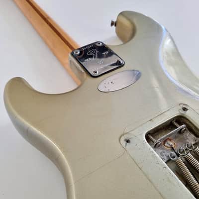 Fender 25th Anniversary Stratocaster 1979 Silver Metallic image 23