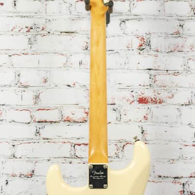 Fender - Vintera 60's Modified Stratocaster Electric Guitar - Olympic White w/Seymour Duncan JB Jr. Bridge PUP Installed - w/ Bag USED image 5