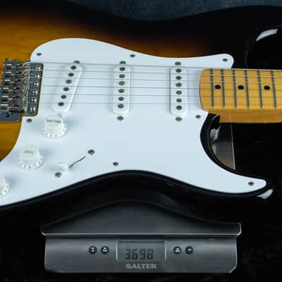 Fender Custom Shop Limited Edition 70th Anniversary 1954 Strat NOS,Wide-Fade 2-Color Sunburst ~ Secondhand image 5