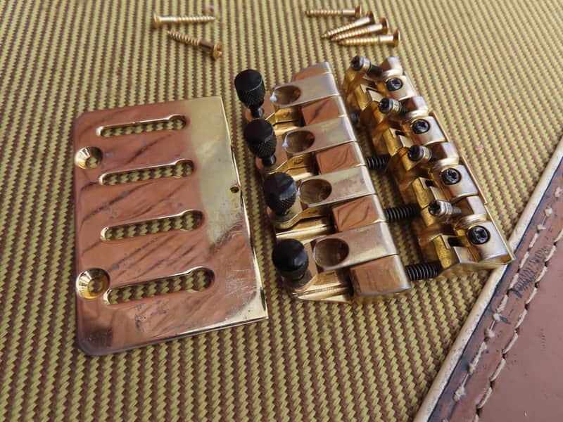 YAMAHA MB-1 MB-2 MOTION BASS BRIDGE GOLD 4 STRING with FINE TUNERS RARE!  CLEAN image 1