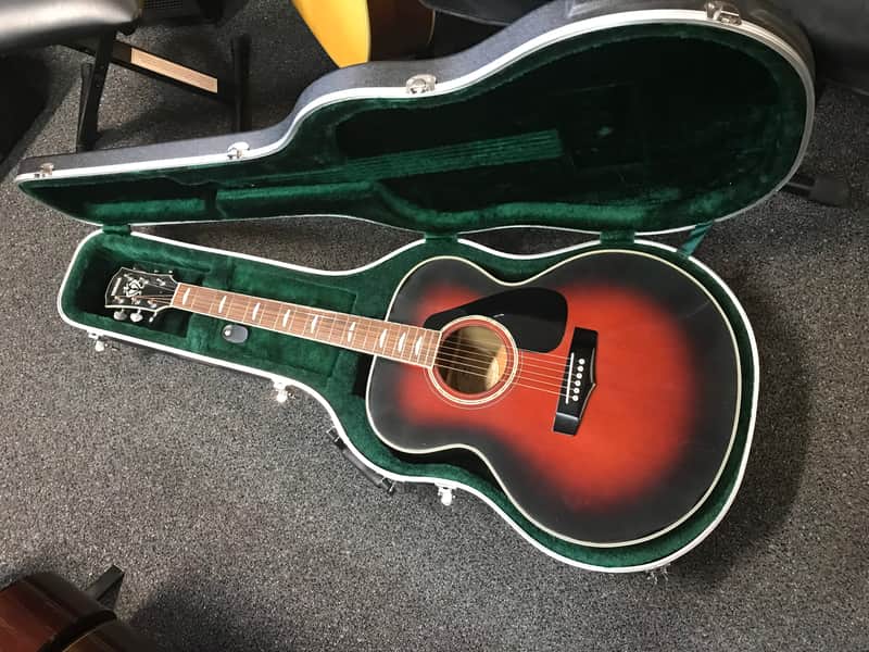 Yamaha FJ-645A jumbo body acoustic guitar made in Taiwan in violin
