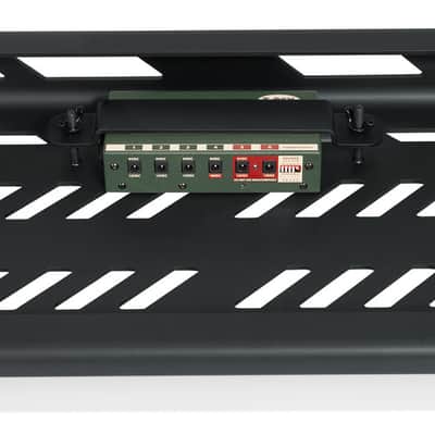 Gator GPB-BAK-1 Black Aluminum Pedal Board; Large w/ Carry Bag image 4