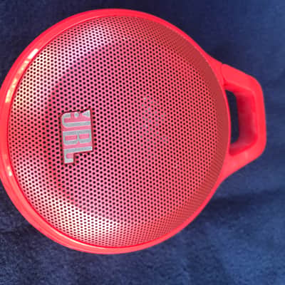 JBL E40BT headphones and Speaker Bluetooth 2016 - RED image 3