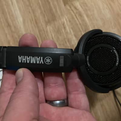 Yamaha HPH-200 Black image 1