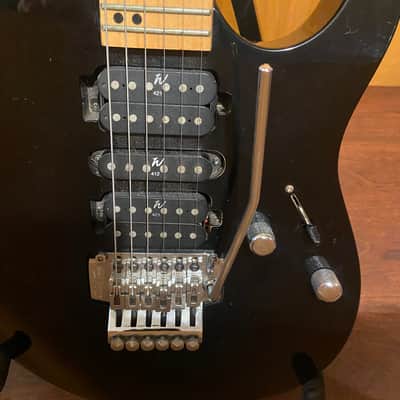 1990s Washburn MG-340 Mercury II Series Super Strat w/Floyd Rose Tremolo ~ Grover Jackson Designed ~ Black image 3