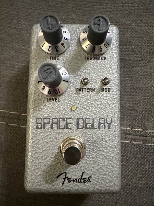 Fender Hammertone Space Delay