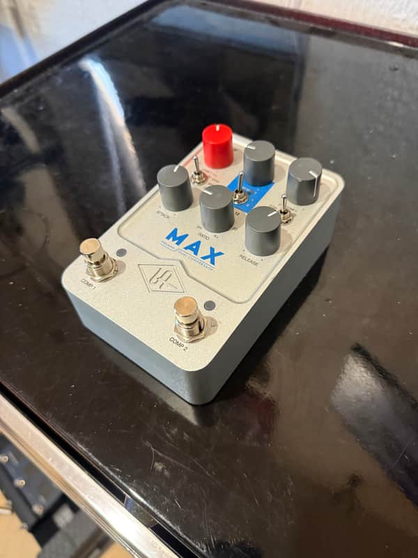 Universal Audio Max Preamp & Dual Compressor 2023 - Present - Silver