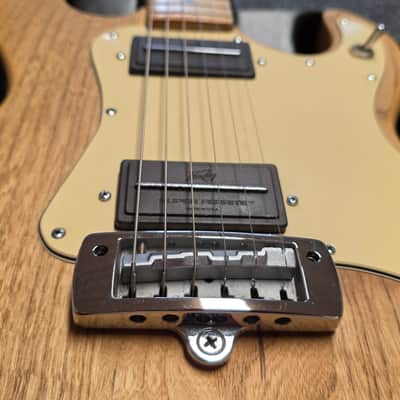 1982 Peavey T-15 MADE IS USA T15 Natural Ash RARE Original Molded Hard Case American Vintage 80s 1980's Electric Guitar image 6