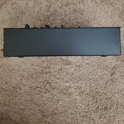 TRX Thud Rumble DJ Qbert Mixer  Black image 5
