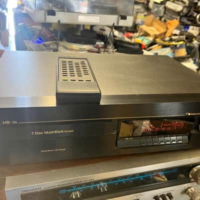 Vintage Nakamichi Japan MB-3s Music Bank 7-Disc Changer CD Player WORKS GREAT image 1