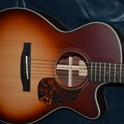 Furch Vintage 1 OM Rosewood Cutaway Electric 2025 - Full-Pore Satin image 4