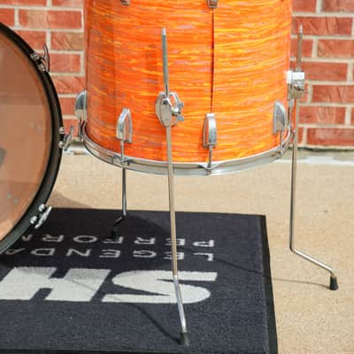 Vintage 70's Ludwig Mod Orange Hollywood Kit, 3ply Shells, B/O Badge image 14