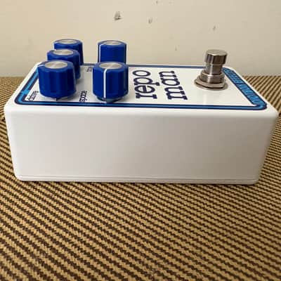 IdiotBox Effects Repo Man image 4