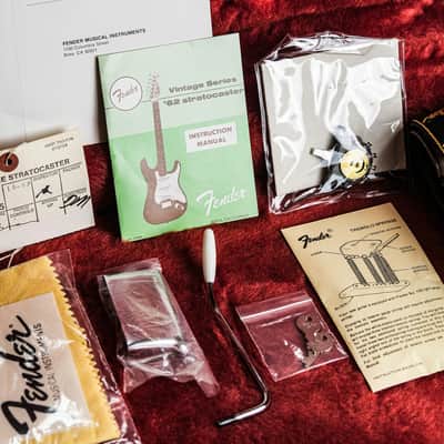 1987 Fender ´62 Vintage Stratocaster candy apple red image 24