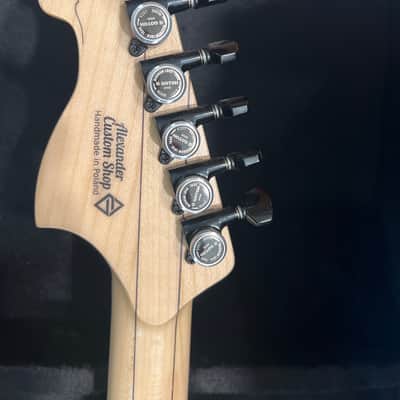 Alexander Custom shop 1990s-2020s - Wood image 4
