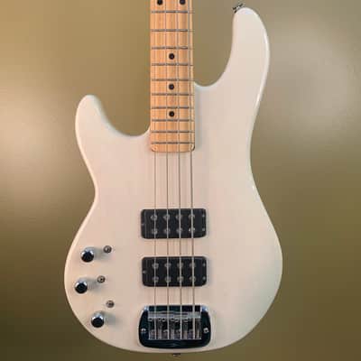 G&L L2000 1993 Bone White image 1