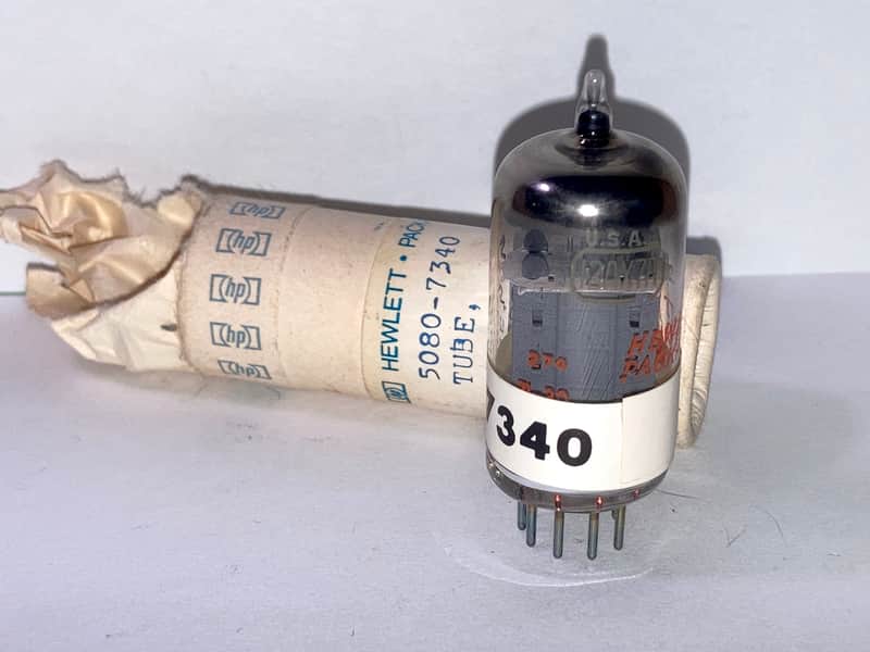 1971 RCA 12AX7 12AX7A ECC83 Gray Plate Tube, NOS/NIB, Balanced image 1
