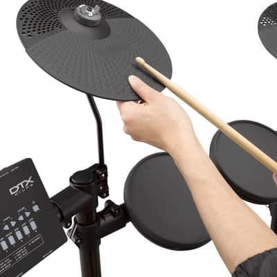 Yamaha DTX-402K Electronic Drum Set 2018 - Present - Black image 3