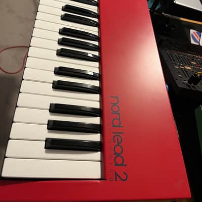 Nord Lead 2 49-Key 12-Voice Polyphonic Synthesizer 1997 - 2003 - Red image 3