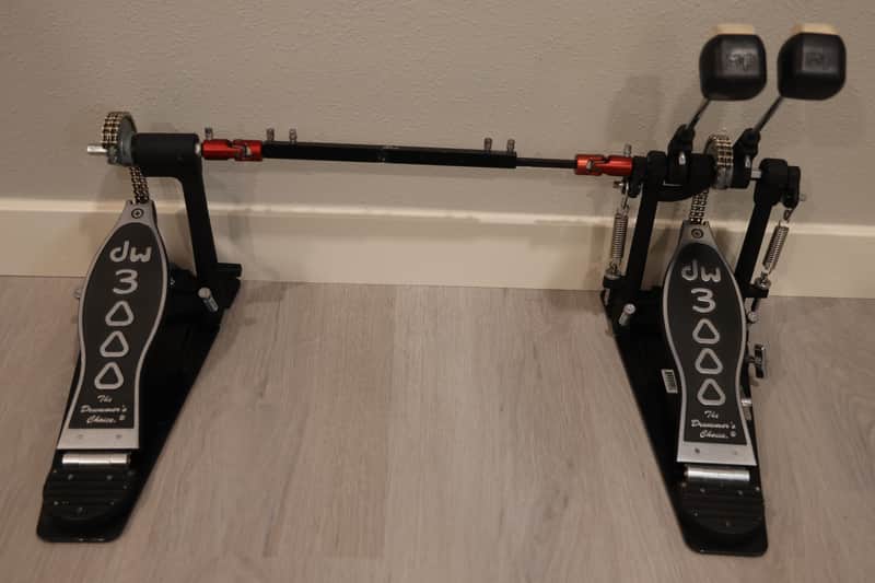 DW 3000 Series Double Bass Drum Pedal (DWCP3002), Dual Chain Turbo Drive, Excellent Condition image 1