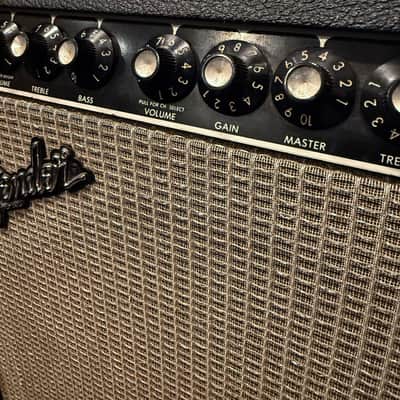 Fender Deluxe Reverb II 2-Channel 20-Watt 1x12" Guitar Combo - Black image 5