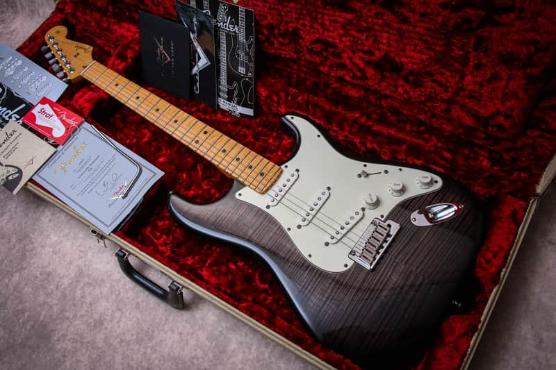 FENDER USA Custom Shop Deluxe Stratocaster AAA+ " Ebony Trans + Maple" (2012) image 1