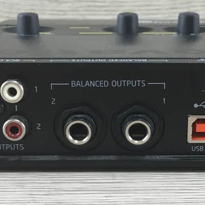 Novation Audiohub 2 X 4 USB image 6