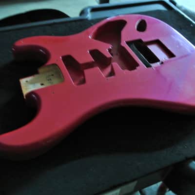 Kramer Pacer body early striker in Candy Red Pearl 1986 image 2