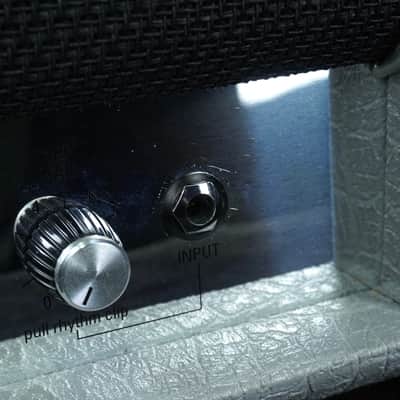 Preowned Marshall 2525H Studio Jubilee 20W Tube Head image 3