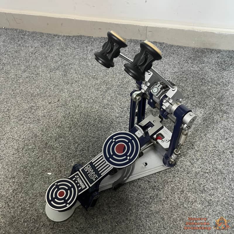 Sonor Giant Step Twin Effect Bass Drum Pedal image 1