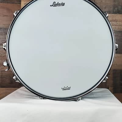 Ludwig Vistalite Snare Drum - 5-inch x 14-inch - Violet / Authorized Dealer image 10