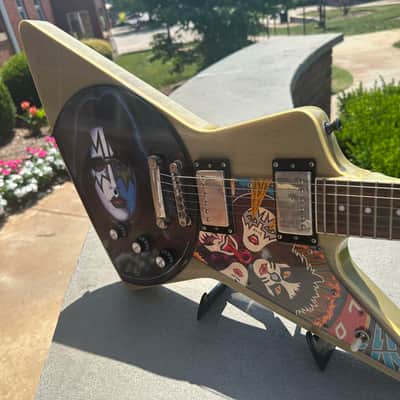 Epiphone, Custom Shop Explorer Pro Ace Frehley Tribute 2013 - TV Silver Kiss image 6