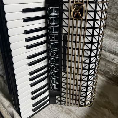 Hohner ATLANTIC IV 2009 - black image 1