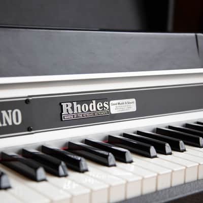 1982 Rhodes Mark II Stage 73-Key Electric Piano w/ Original Road Case (Super Clean!) image 3